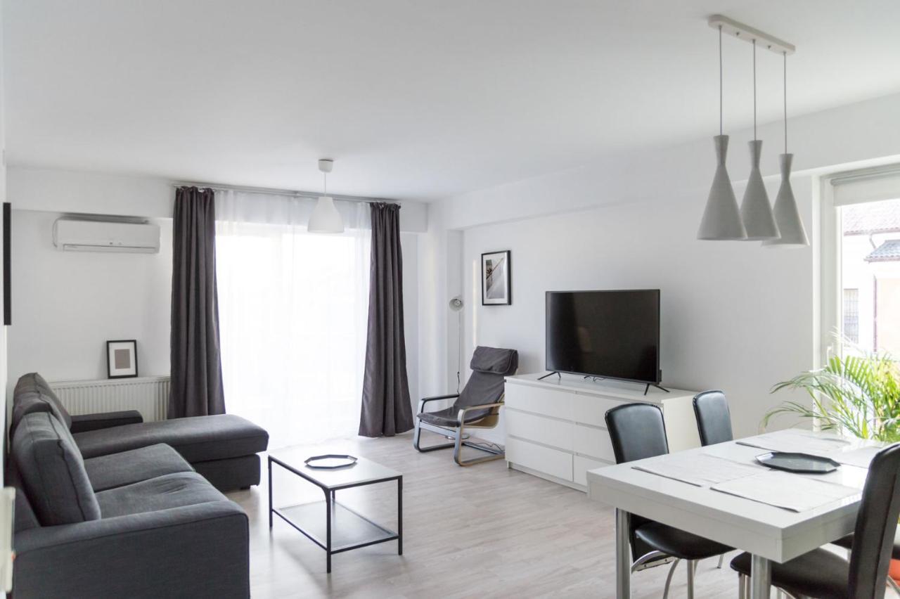 Airport Residence - Apartment Across From Otopeni Airport Экстерьер фото